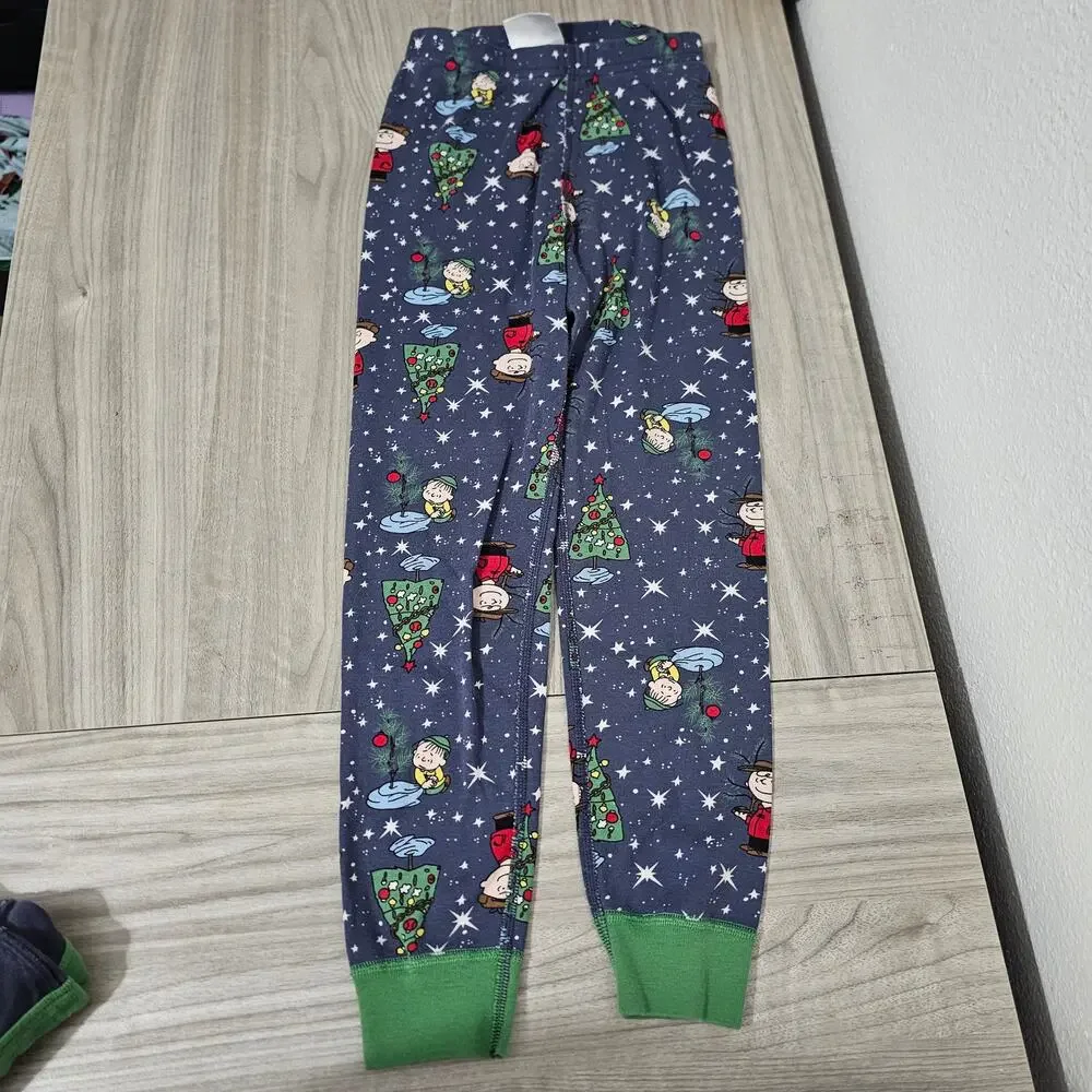 Hanna Andersson Pajama Set Peanuts Charlie Brown Christmas Gray Blue Green 6-7